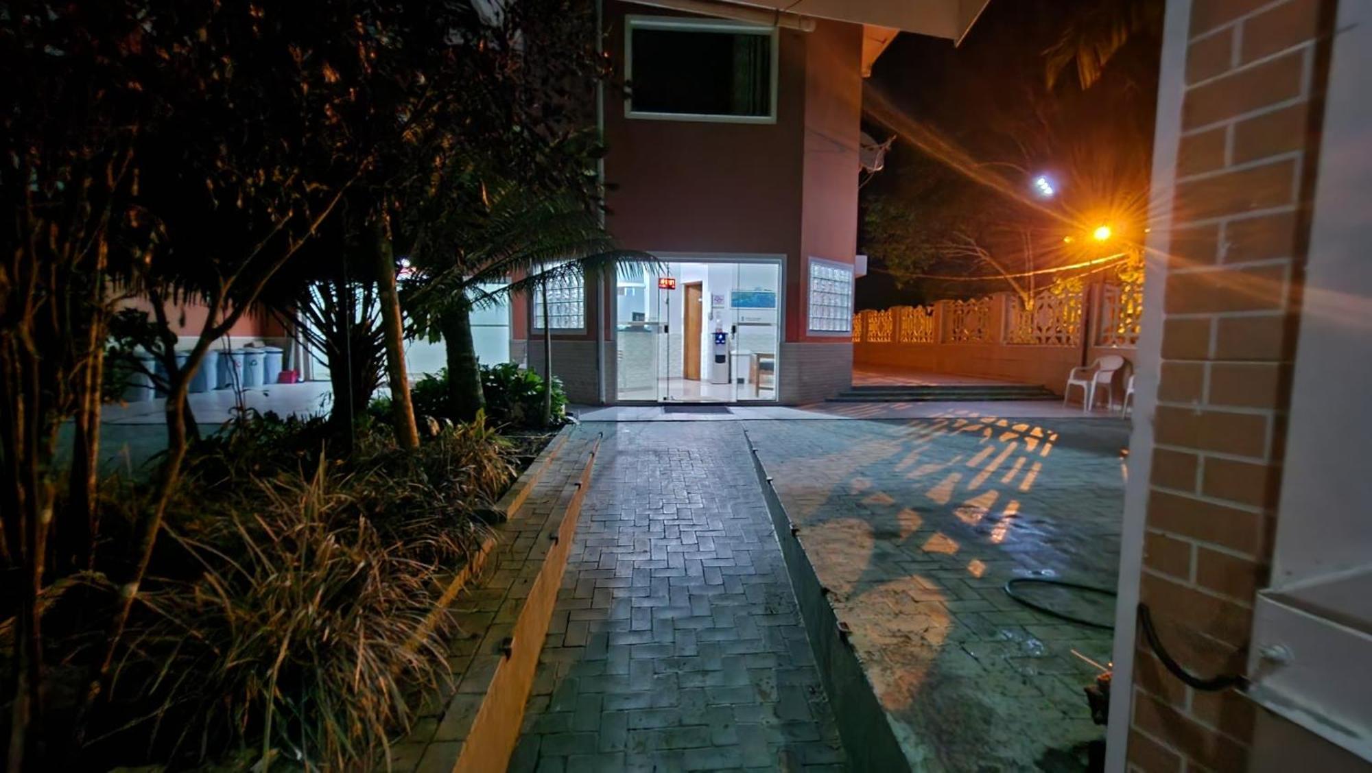 Suites Ubatuba Praia Da Lagoinha Exterior photo